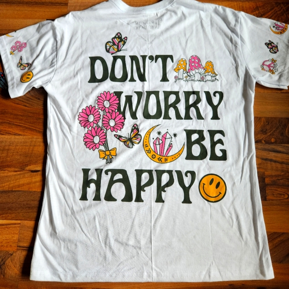 Weekend Warriors Don't Worry Be Happy Mushroom Shirt Mesium